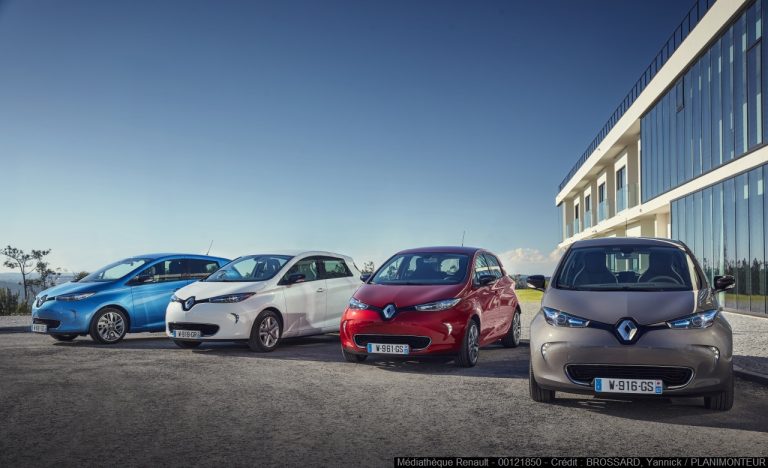 Renault Zoe are acum autonomie de 400km. Și, DA, este în România!