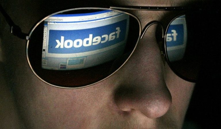 Înțelegere secretă dintre SRI și Facebook?