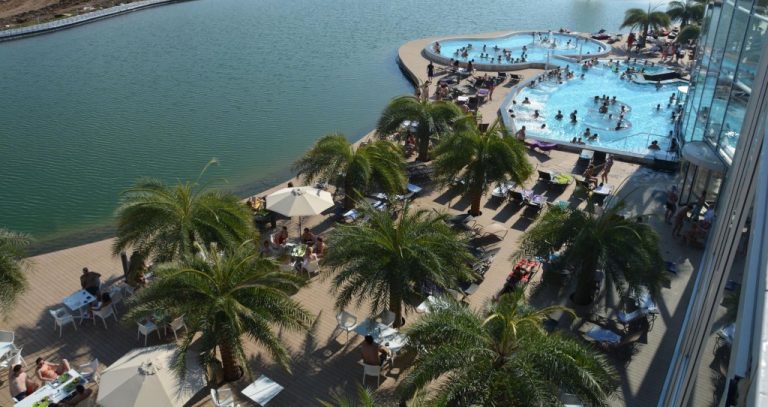 Therme deschide cea mai mare plajă urbană din Europa!