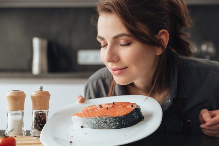 Vă sugerăm peștele! Creștere cu 20%  a consumului de pește și fructe de mare, pe segmentul HoReCa, estimează  Romfood Trading pentru marca Alfredo Seafood