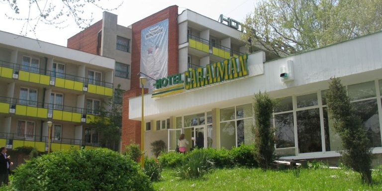 Zece hoteluri de pe Litoral declasificate. Majoritatea sunt în Neptun