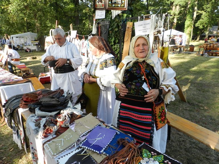 Muzeul Satului: evenimente de Dragobete și Mărțișor